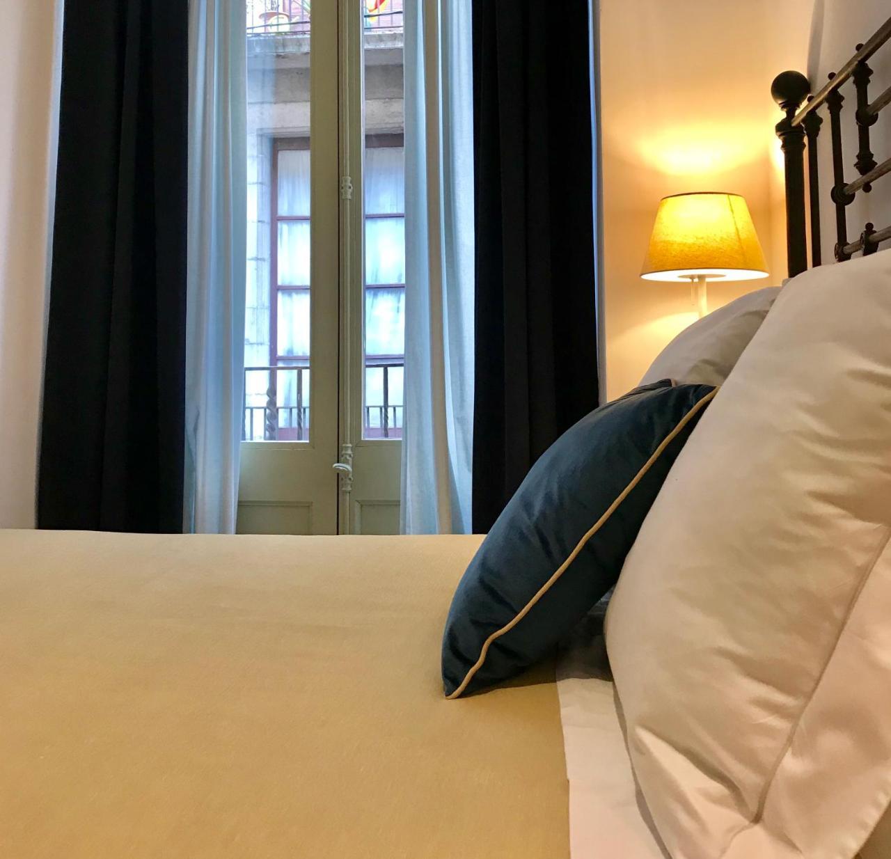 Apg Palau Salieti 1 Daire Girona Dış mekan fotoğraf