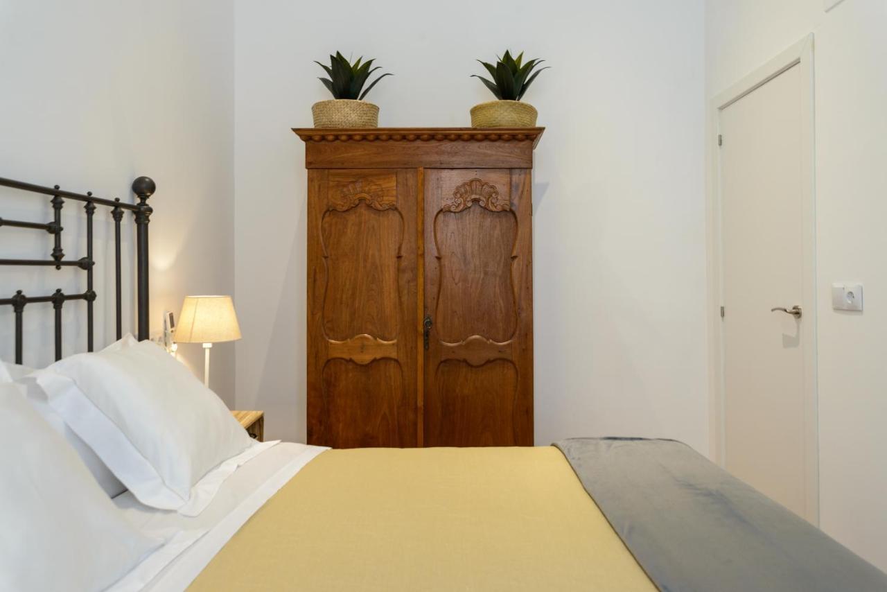 Apg Palau Salieti 1 Daire Girona Dış mekan fotoğraf
